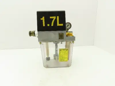 SKF MKU11-KW2-J0051 Lubricator Oil Pump Oiler 16 Bar 0.1 L/min 100VAC 2L Tank
