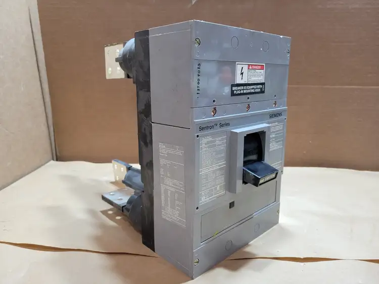 Used SIEMENS JXD63S400A Switchgears British Columbia CA | Lenmark #913740