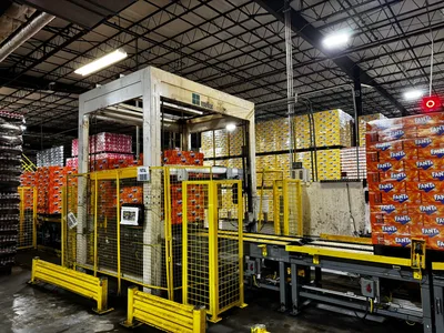 Used 2022 MULLER 808 OCTOPUS Pallet Wrappers | Beverage Industries #1359567