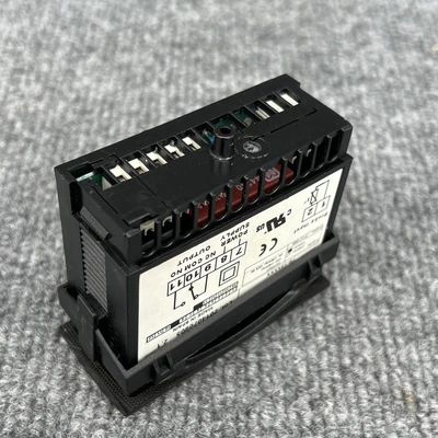 Used Dwyer Instruments TS-13010 Temperature Controls California US | Davliegogo LLC #1705719