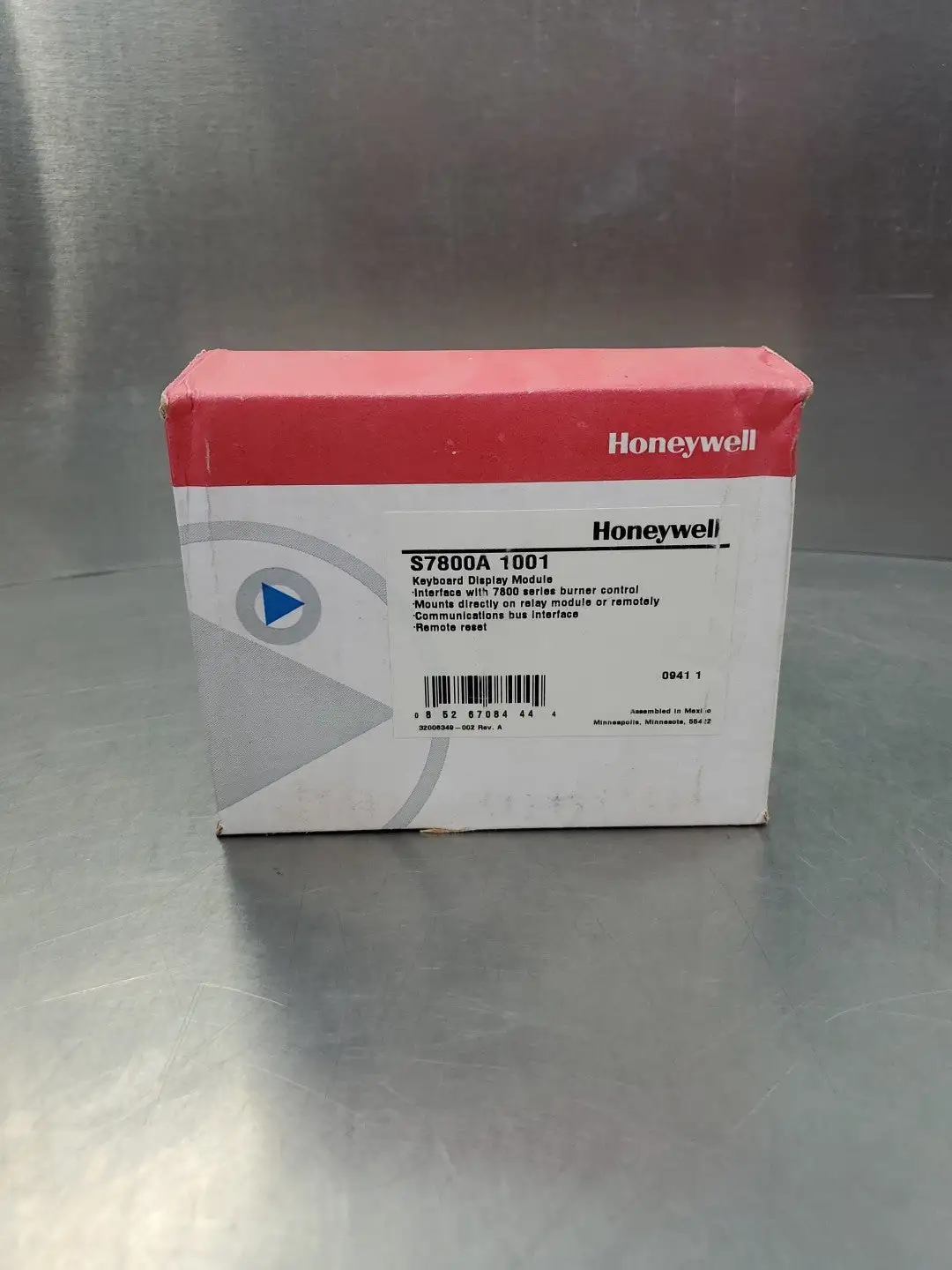 Used Honeywell S7800A 1001 Burner Control Keyboard Display Module Automation Control (HMI) South Carolina US | Palmetto Automation #1520596
