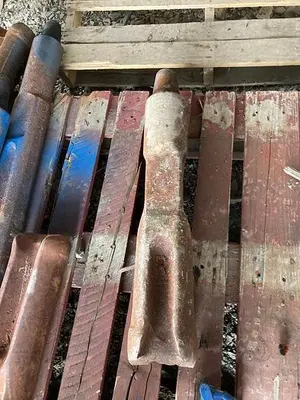 Used AFTERMARKET 5-1/2” DIAMETER X APPROXIMATELY 24” LENGTH CABLE TOOL DRILLING CHISEL BIT Other Cutting Tools Pennsylvania US | East West Machinery & Drilling #1417211