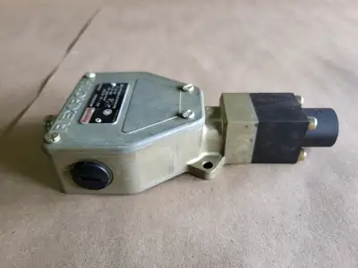 NEW REXROTH R900383624