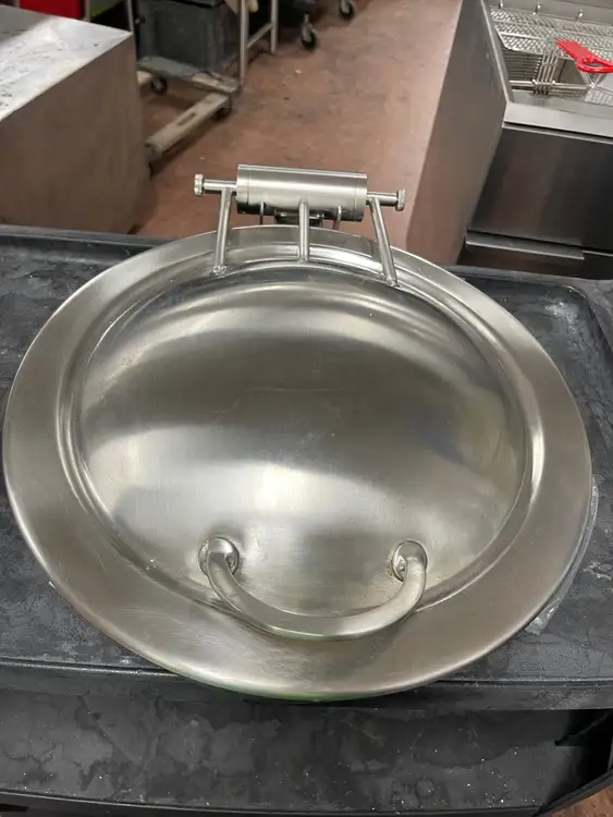 New | in-Stock Steelite New Haber & Son Steelite Stainless Round Induction Chafer 2.0 Gal with Hinged Lid Smallwares Illinois US | Falcon Restaurant Supply #1375897