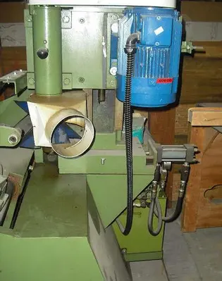 JOIN-TECH WSC-1000 SQUARE CUTTING/PROFILE SHAPING MACHINE