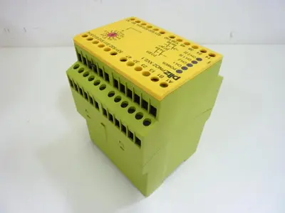 USED PILZ PNOZ XV2.1