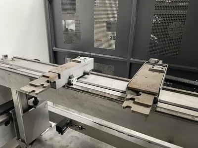USED LVD PPEB TURBO 80 TON X 2500 MM CNC