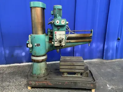 Used PONCHO 1230 Radial Drills Ohio US | HGR 24 #1539822
