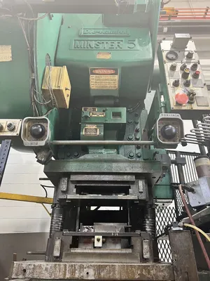 USED 1975 MINSTER MINSTER 101-5D PRESS