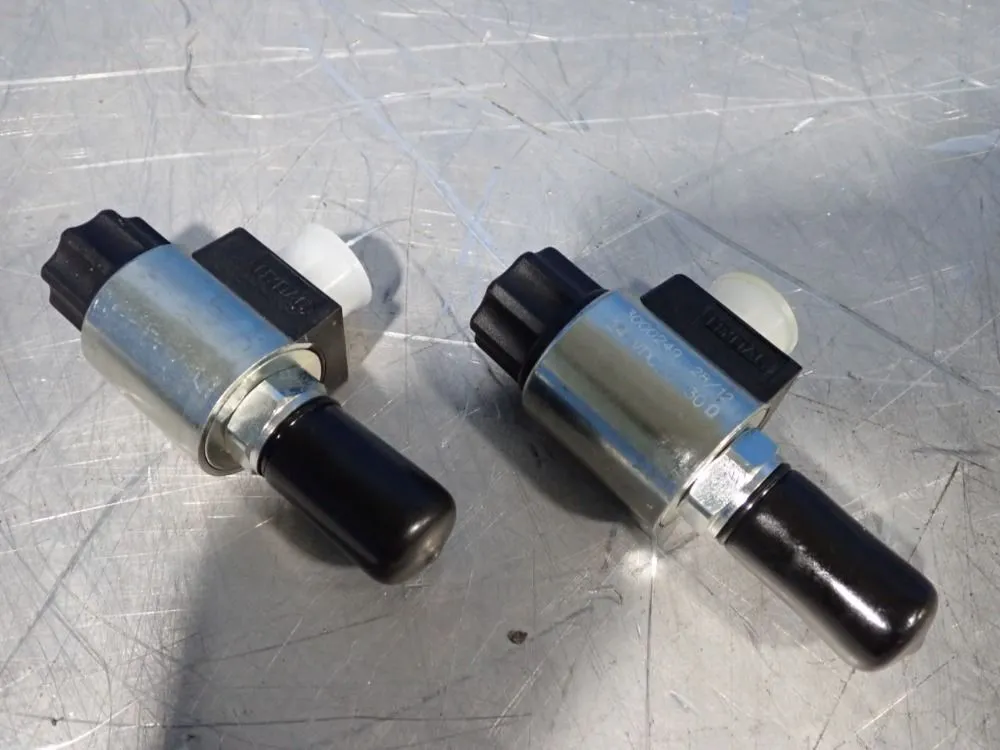 NEW HYDAC 3000249