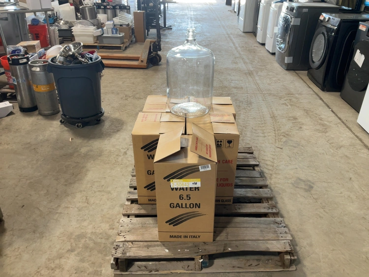 Used LOT OF (5) 6.5 GALLON CLEAR ITALIAN GLASS CARBOYS Glass equipment Michigan US | Miedema Asset Management Group #1580134
