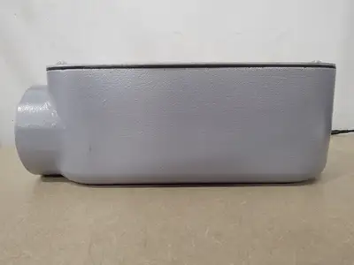 2-1/2" Conduit Body and Cover LR