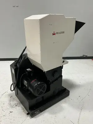 USED MILACRON MG-814