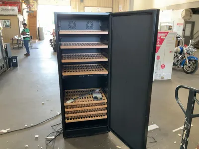 Used VINOTEMP EL-300GFEBRR Refrigerators Michigan US | Miedema Asset Management Group #1437348