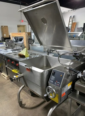 72-0262 Groen P-30G Braising Pan