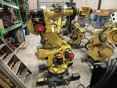 Used 2013 FANUC FANUC R2000IB/165F Robots Michigan US | Aucto #1332208