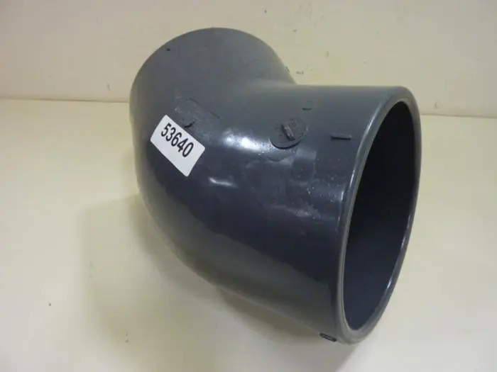 NEW COLONIAL PVC ELBOW640