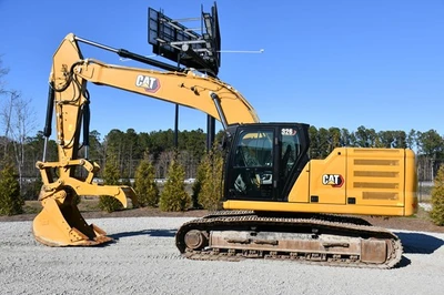 Used 2021 CATERPILLAR 326 Crawler Excavators South Carolina US | BTM Machinery #1354397