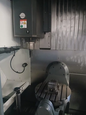 USED 2022 HAAS UMC 750
