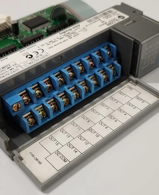 USED Allen-Bradley 1746-OB16E