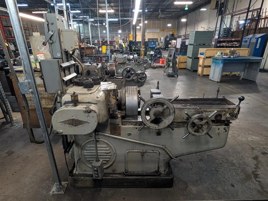 Used _UNKNOWN_ _UNKNOWN_ Bolt Threaders Texas US | IRS Auction #1320709