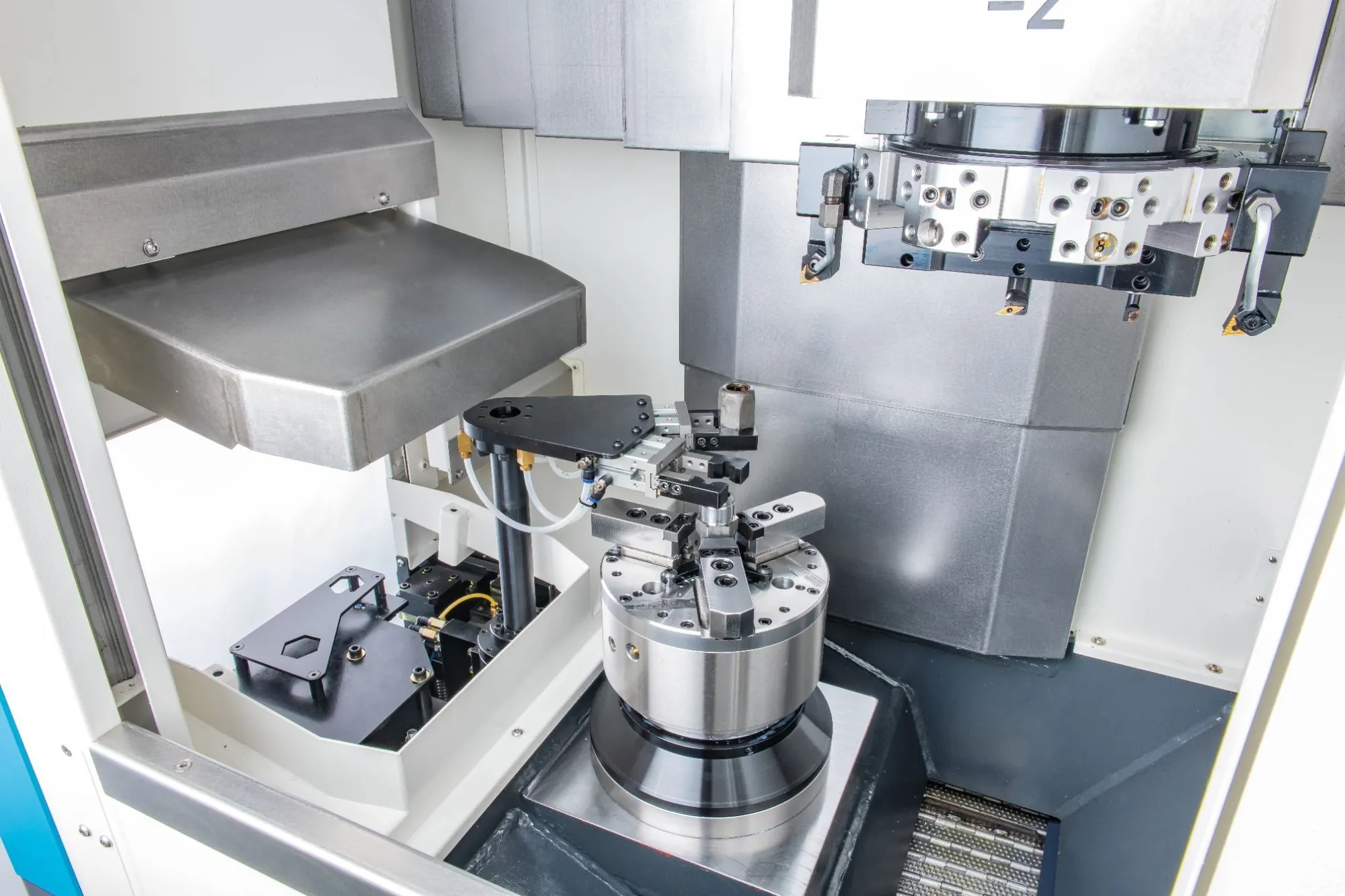 WVT190 with Robot Arm