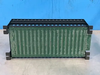 Used UNICO 308233E06 PLC Chassis Ohio US | HGR 24 #1266533