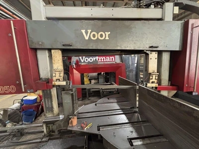 NEW 2011 VOORTMAN VB1050