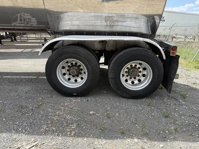 Used 1999 POLAR _UNKNOWN_ Liquid Supply Trailers Indiana US | Lakeshore Equipment Sales #1546610