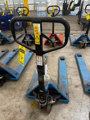 Used _UNKNOWN_ _UNKNOWN_ Pallet Jacks North Carolina US | Myron Bowling Auctioneers Inc #1543511