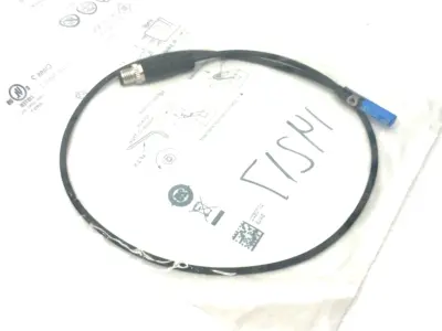 NEW SICK T-SLOT CYLINDER SENSOR PNP 10-30VDC