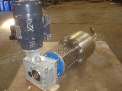 Rigal-Bennett Side Entry Marine Stirrer