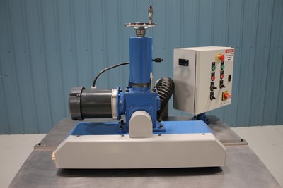 Circle T Manufacturing LM 116 Single-Spindle Tilting Lock Miter Machine