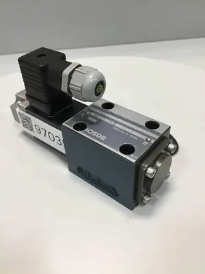 USED BOSCH 0 810 090 322