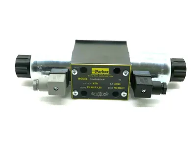 NEW PARKER D3W008CNJP 24VDC 1.5AMP VALVE SOLENOID