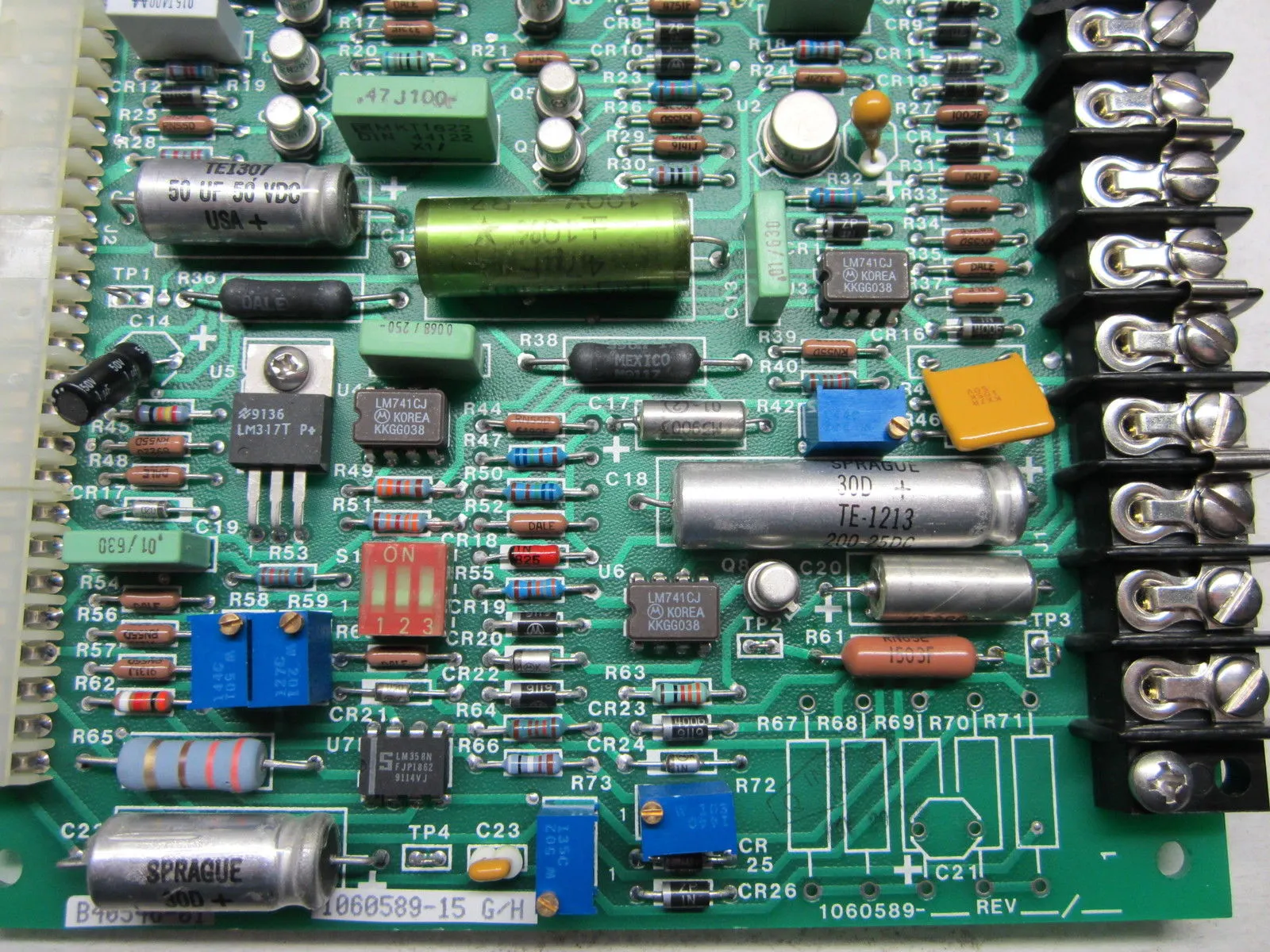 NEW RAYTHEON 1060589-15 CONTROL BOARD