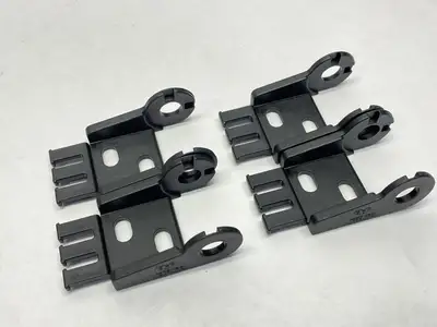 1025-1PZ | Igus  Locking Mounting Bracket LOT OF 4 - New Other