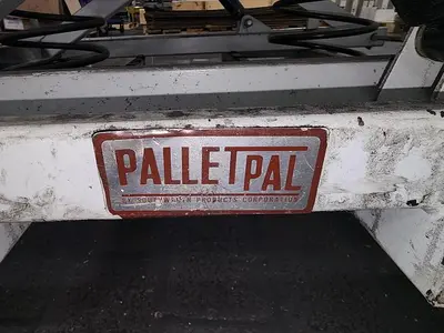 USED PALLET-PAL PALLET LEVELER