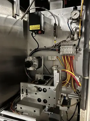 Axon Heat Shrink Tunnel EZ-36 with EZ-100 Shrink Sleeve Applicator