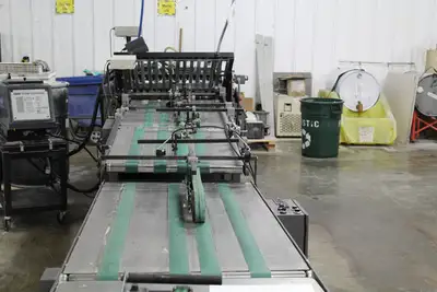 Kluge Unifold Pocket Folder machine
