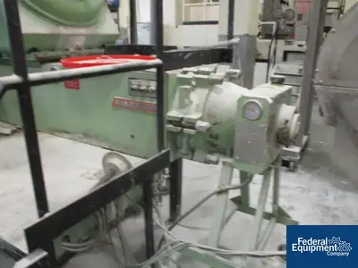 USED Mazzoni Mazzoni Two Stage Singled Screw Vacuum Plodder, Model Duplex M350