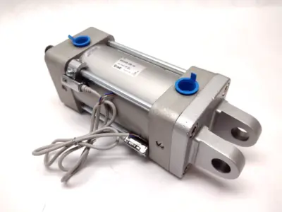 NCDA1D325-0350-A54 | SMC  NCA1 TIE-ROD Pneumatic Cylinder - New – Open box
