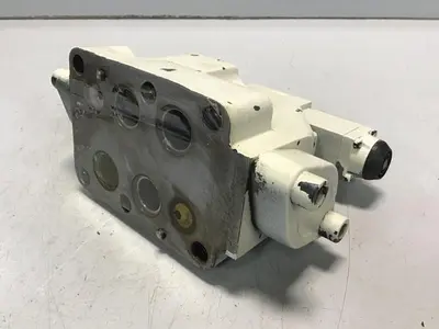 USED REXROTH 4WE6J53/AG24NK4/B10 S0524