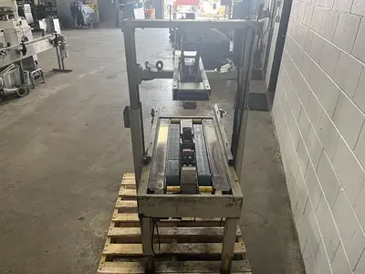 USED 2001 3M-MATIC CASE SEALING SYSTEMS 18600
