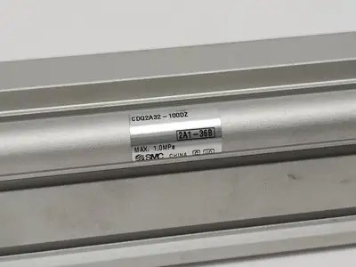 CDQ2A32-100DZ | SMC  Compact Pneumatic Cylinder 32mm Bore 100mm - Used