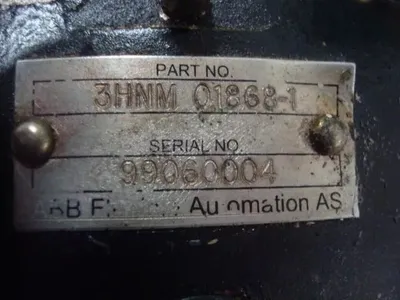 ABB 3HNM 01868-1 Hollow Wrist Attachment TR 5002 Used