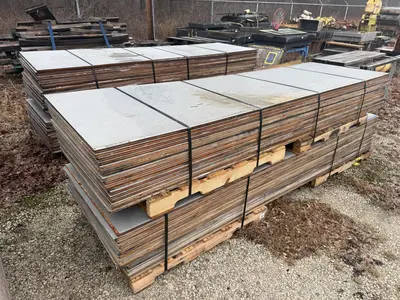 8' X 4'-6" LONG PLYWOOD FLOOR BOARDS WITH ANTI-SLIP RESIN COVERING: YOBRO #24878
