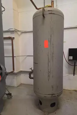 Used KARGARD INDUSTRIES AIR TANK Pressure Tanks Pennsylvania US | Global Equipment International, LLC #1270535