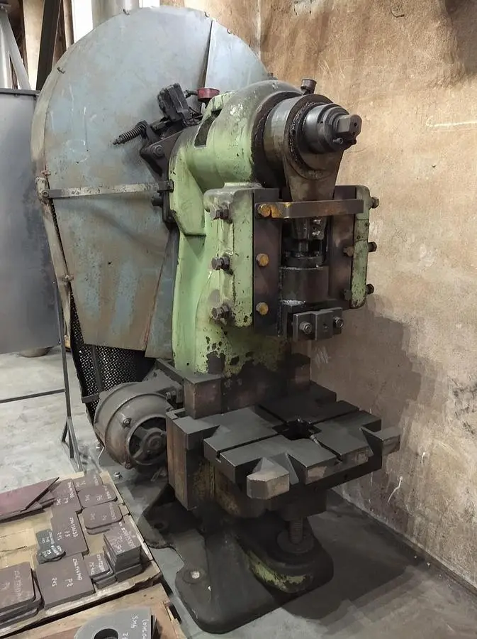 Used SMERAL LE 32 Gap Frame (OBS) Presses CZ | Amaron s.r.o. #1065164
