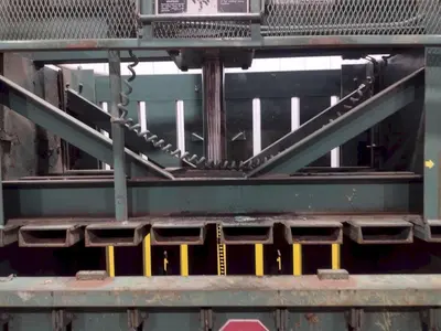60" X 30" X 48" SELCO MODEL #V5-HD-LP HYDRAULIC VERTICAL BALER